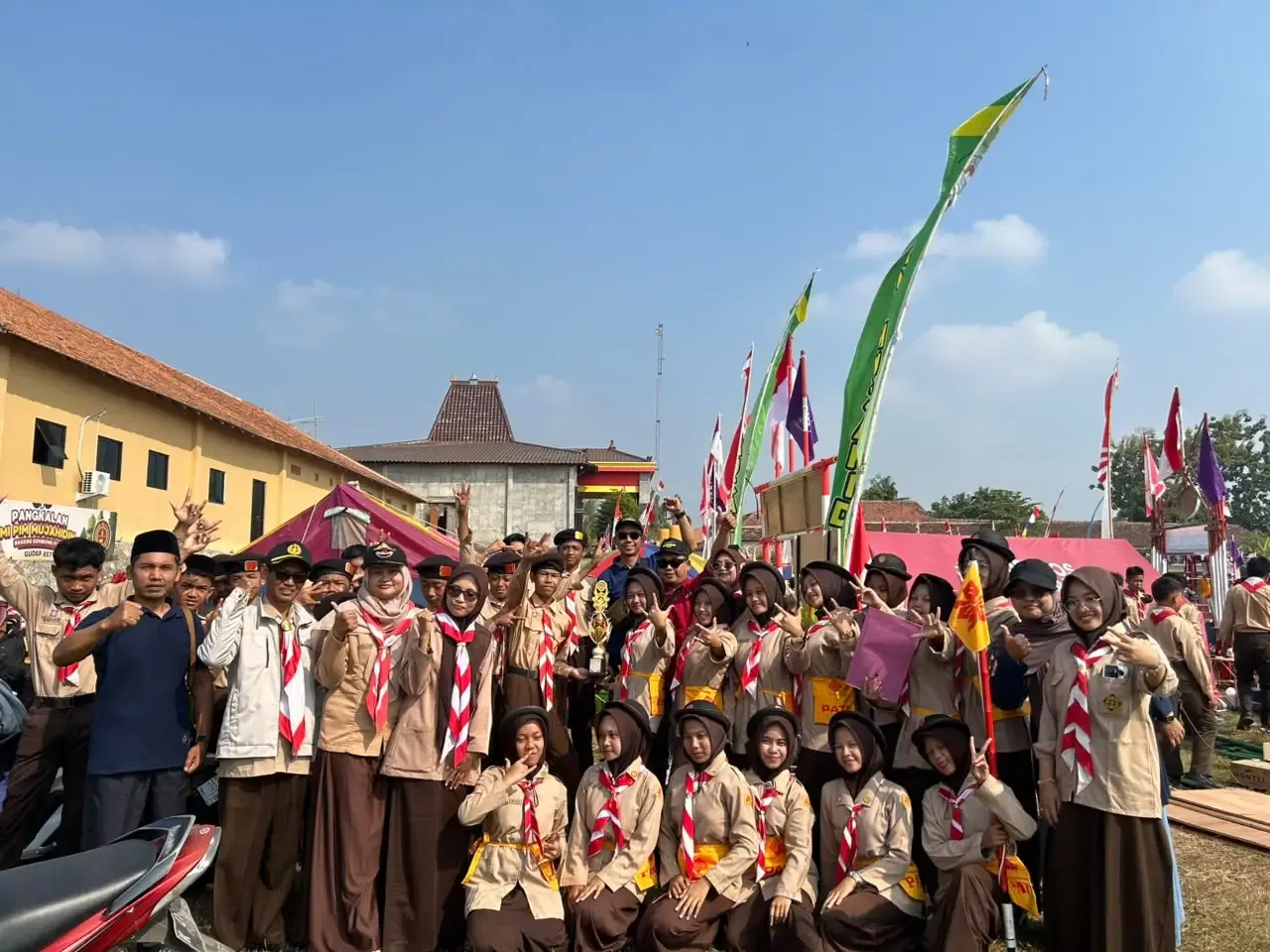 Tim Pramuka MTs PIM Mujahidin Bageng
